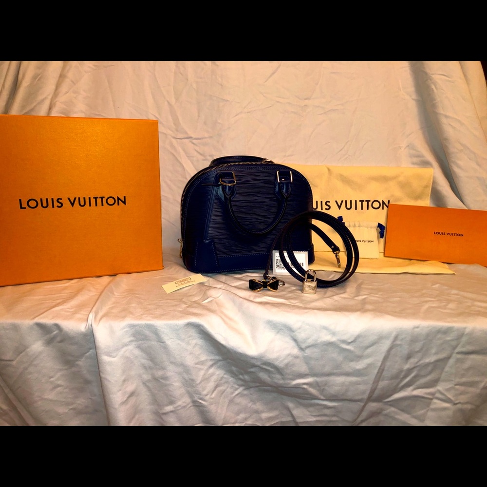 Louis Vuitton Alma BB